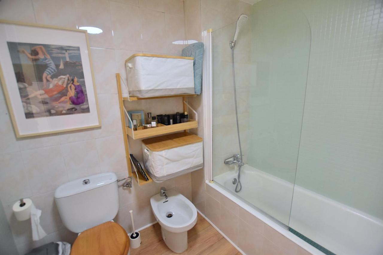 Habitacion En Apartamento De Diseno Màlaga Exteriér fotografie